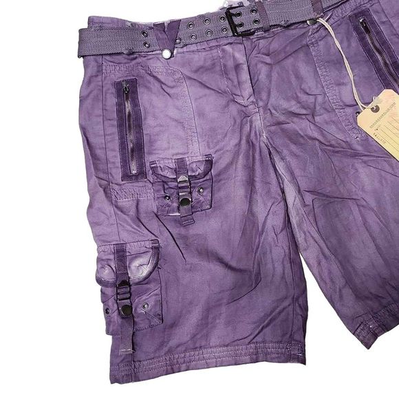 Da-nang moth purple distressed mid rise pocketed cargo 11.5" belted shorts - Picture 2 of 6